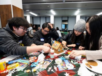 2025-12-05 Gingerbread Decorating 